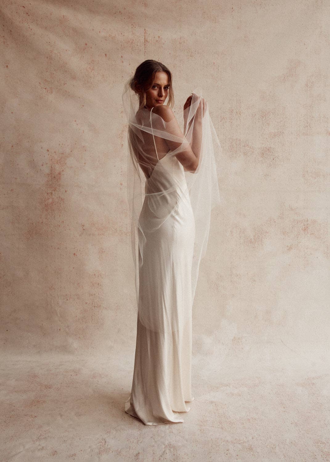 Dove Grey Accessories - Wholesale Veil - Women's - JEMIMA VEIL2