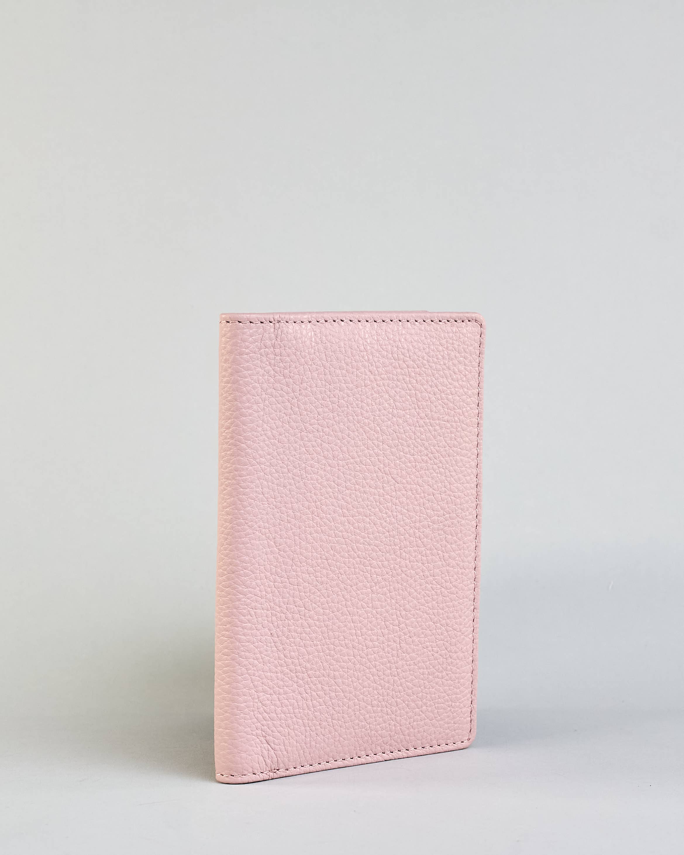 Herzilein-Wien GmbH - Wholesale Passport Case - Women's - Passhülle Leder 50