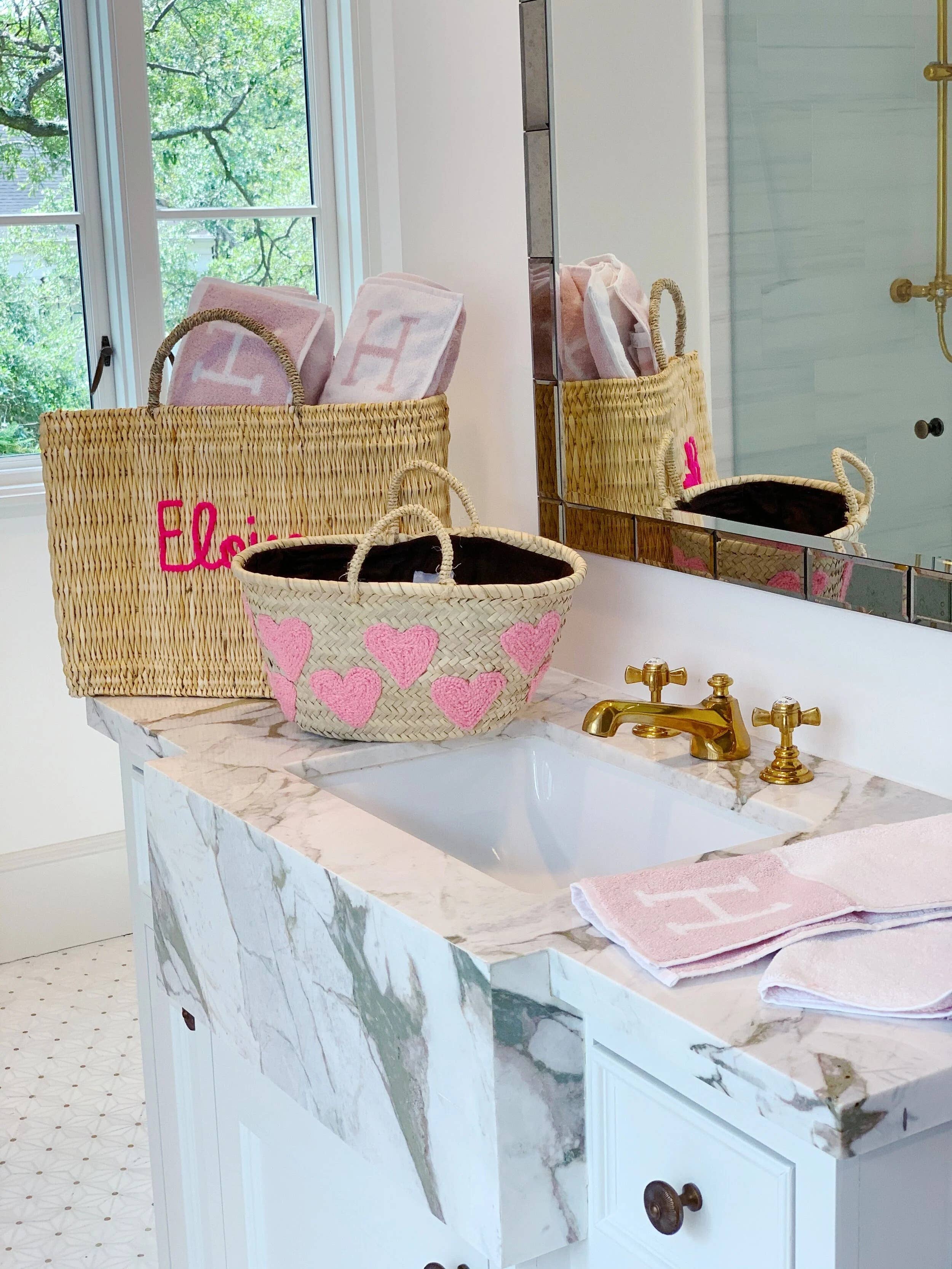 High crafty – wholesale Basket – Heart Basket – Hand-Embroidered Moroccan Straw Bag in Pink o3