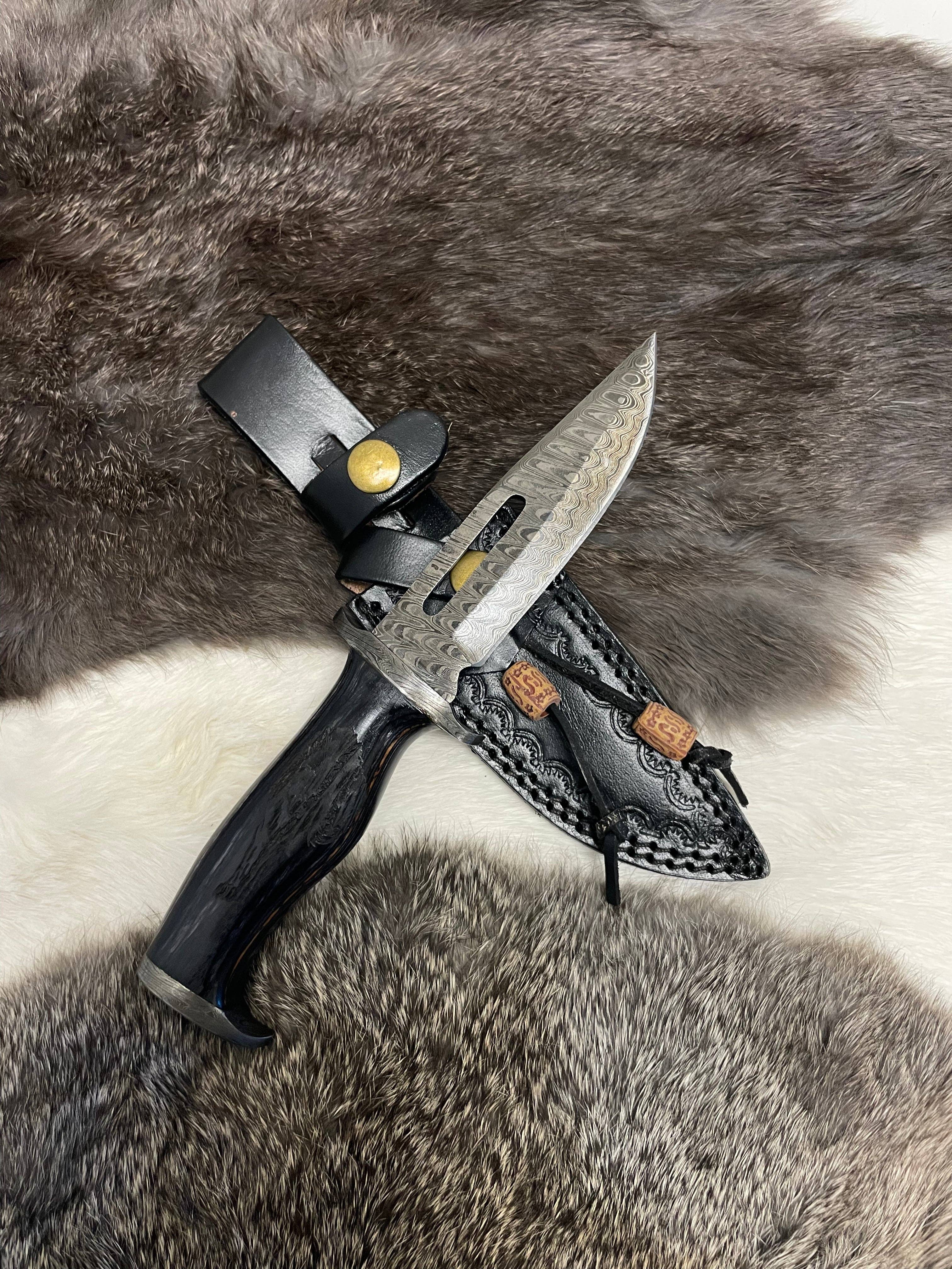 Titan International - Wholesale Pocket Knife/Holder - Lunar Guardian Damascus Knife TK-098 (Compact)