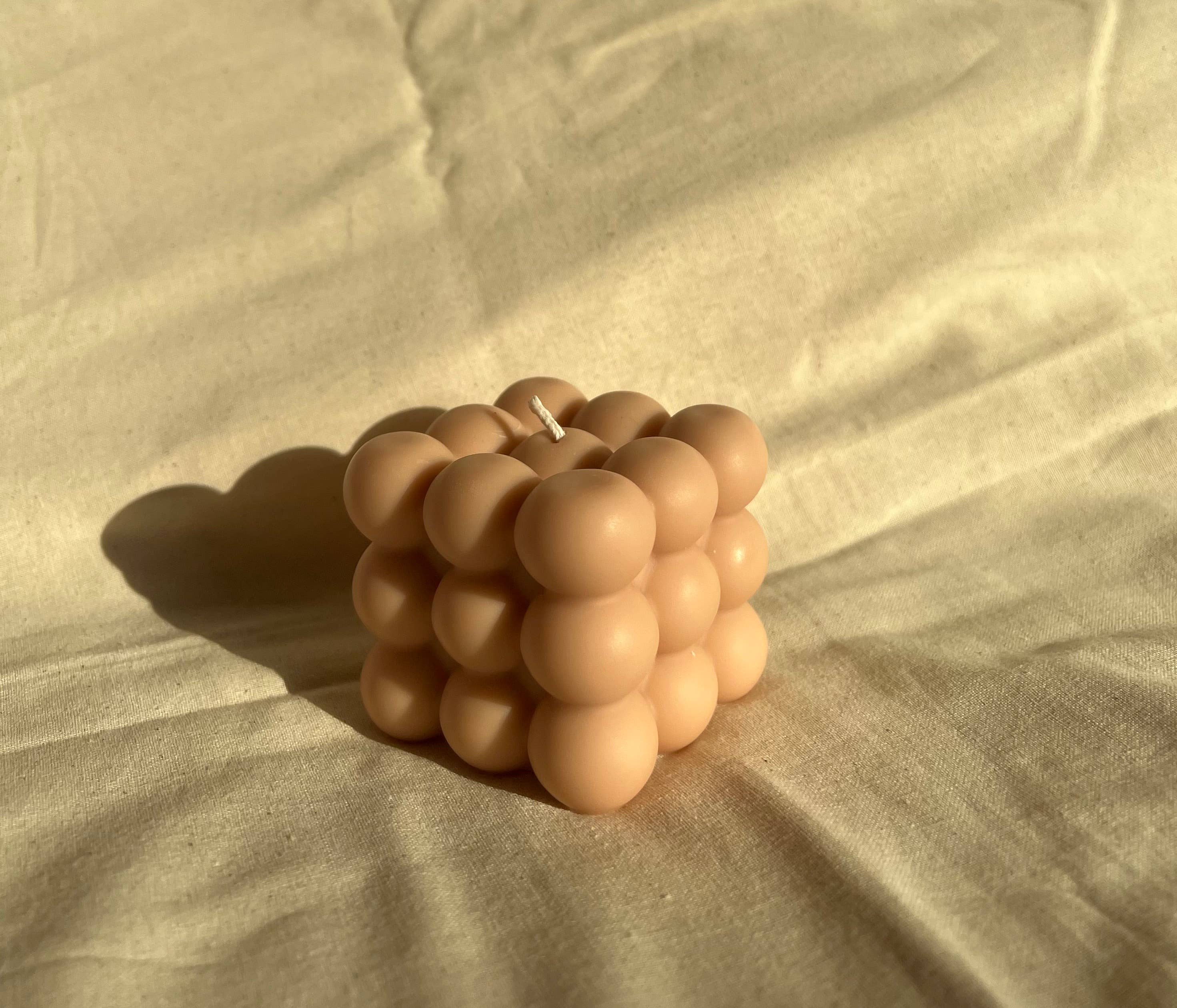 Lolitas Candle Co - Wholesale Novelty Candle - Minimalist Bubble Candle0