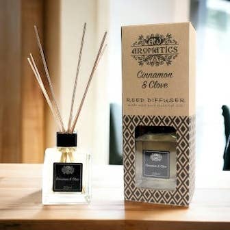 Difusor de Varetas. Óleo Essencial de Cravo e Canela. 200ml por atacado de Pampering Heaven