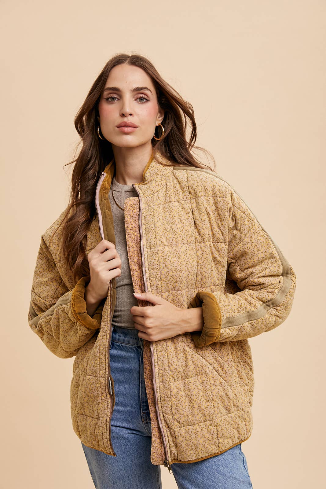 In Loom – Großhandel Pufferjacke – Damen – Steppjacke aus Cord mit Blumendruck6