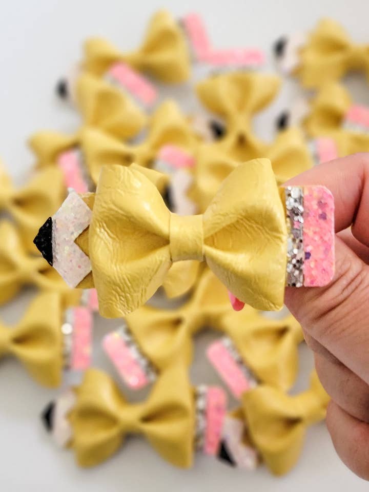 Back to School - Portamatite vegano in pelle increspata per la vendita all'ingrosso da parte di Dainty Delights Creations