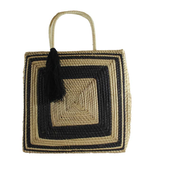 SQUARE T-SHIRT BASKET for wholesale by La Flor de Cali