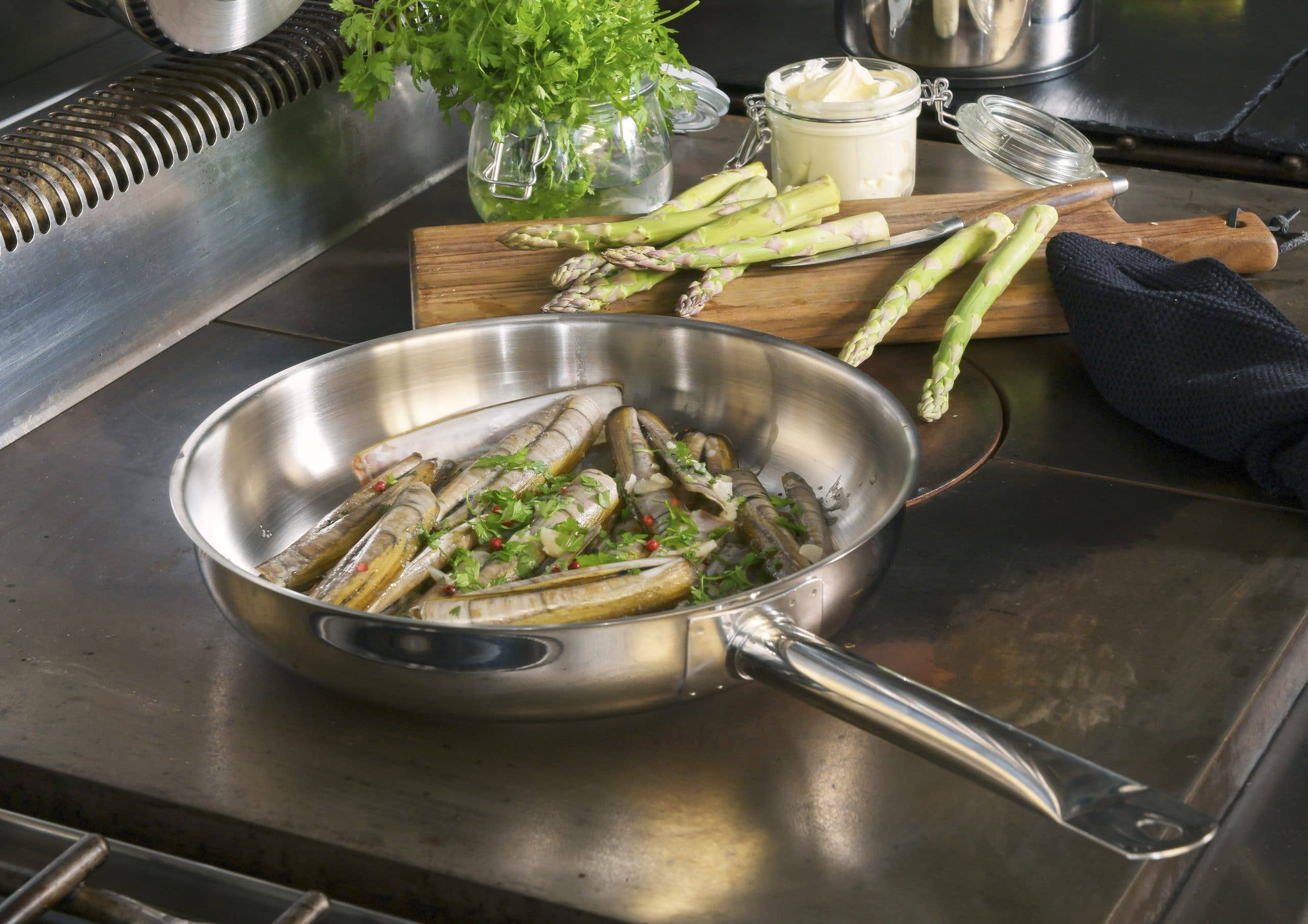 Cuivres de France-Baumalu - Wholesale Cooking Pot - Set of 5 Stainless Steel Gastronomy Saucepans from 12 to 20cm3