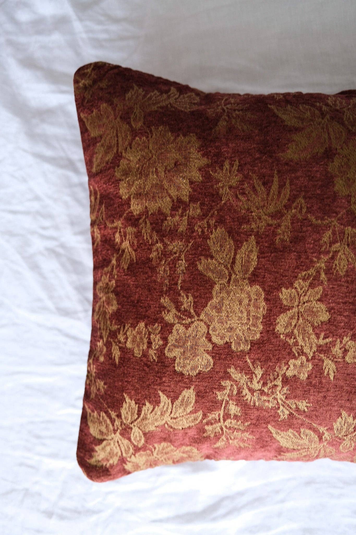 Twenty Third by Deanne - Wholesale Throw/Decorative Pillow - Manon Reversible Tapestry Pillow2