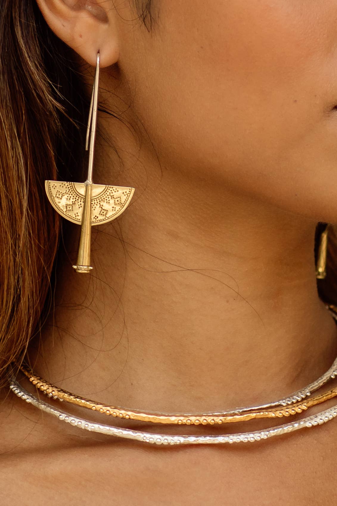 Nakila Collective - Wholesale Dangle Earrings - The Namu earrings - Brass / Silver combo2