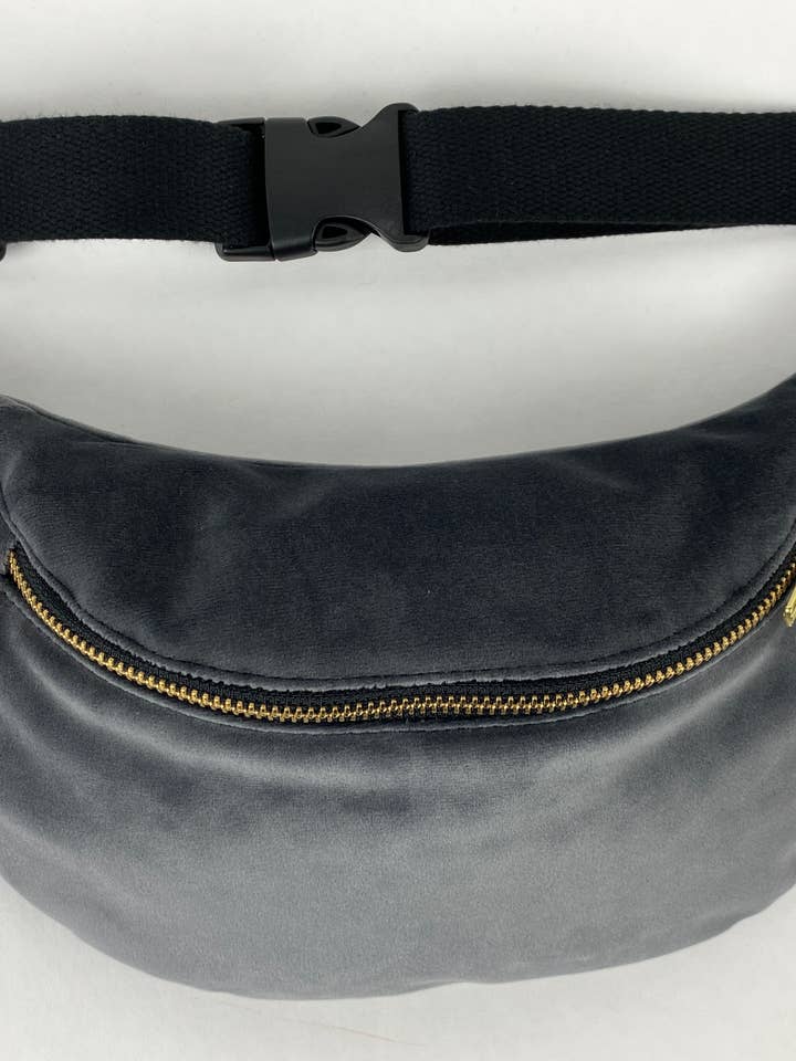 Banana - Gray for wholesale by Ateliermhoon