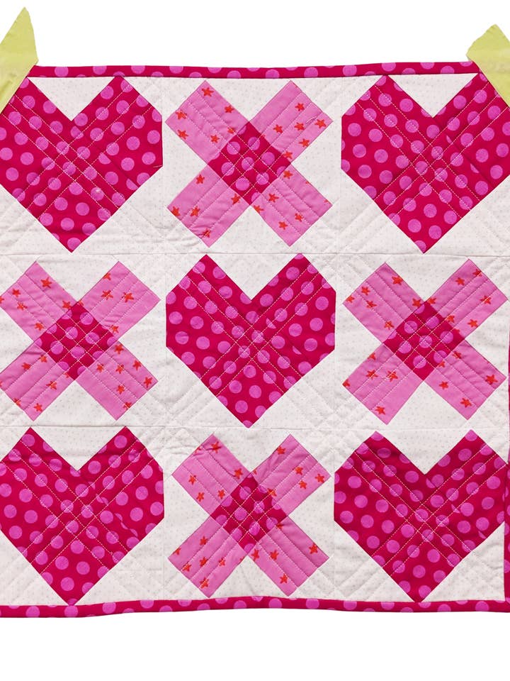 Cordate Mini Remix PAPER Quilt Mönster för wholesale av Slightly Biased Quilts