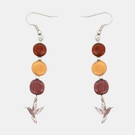 Lucie kolibrier og øreringe i træ for engroshandel hos Essenciel