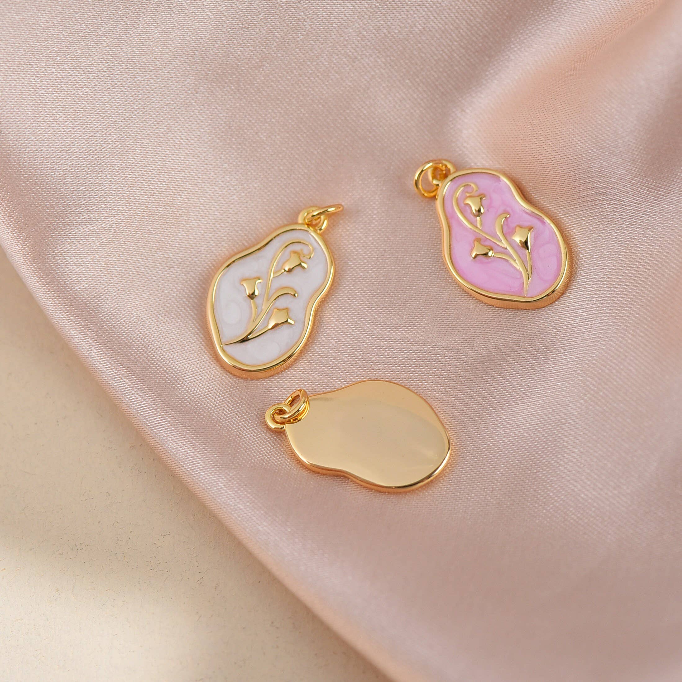 Jewel Pledge - Wholesale Individual Charm/Pendant - Gold Flower and Dainty Tulip Enamel Charms CPG2234