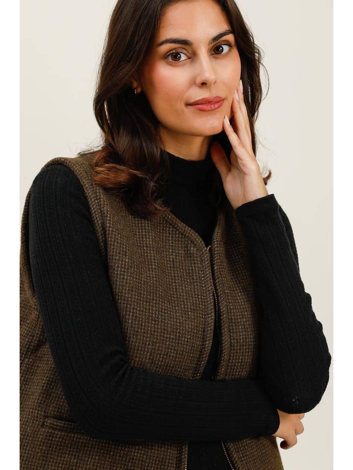 Brown 5910 QUILTED JACKET for wholesale on Faire2