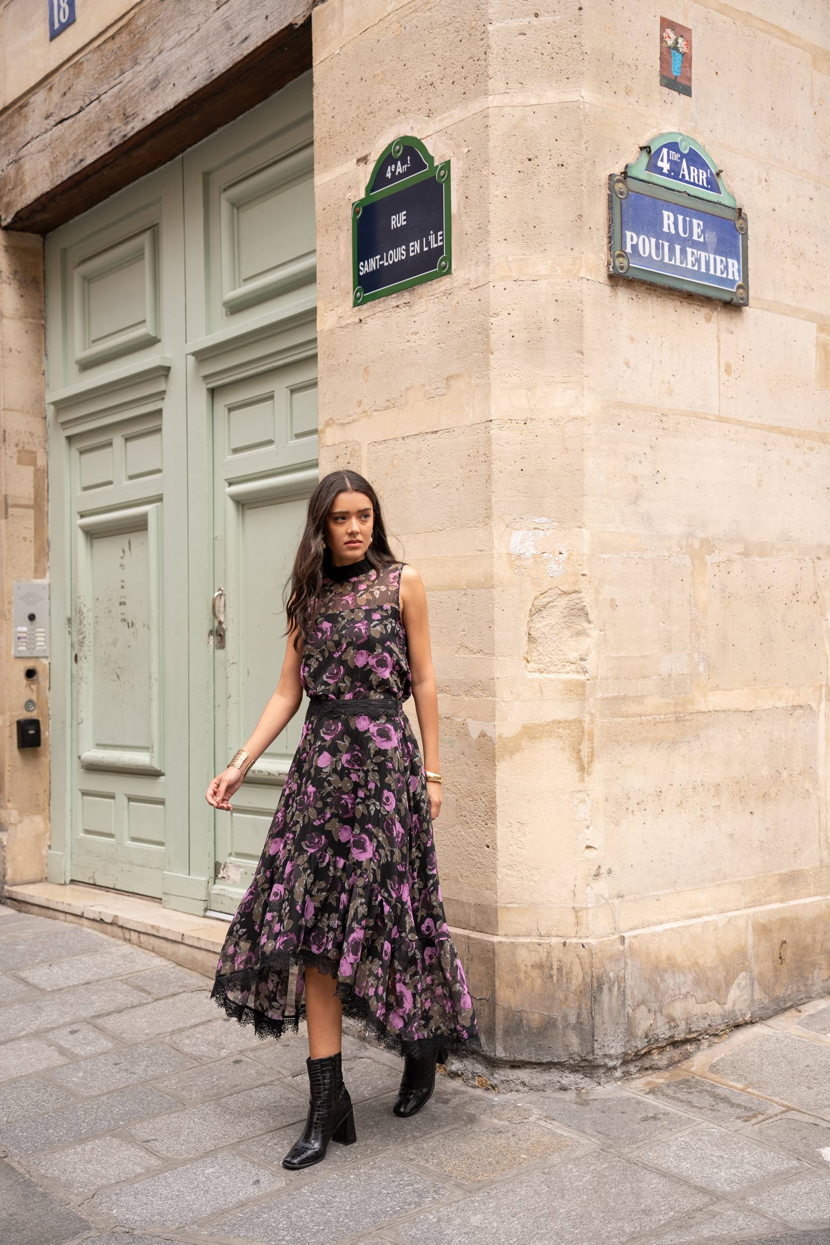 Black Floral September top + skirt set - 80806-1 80988-2 for wholesale on Faire8