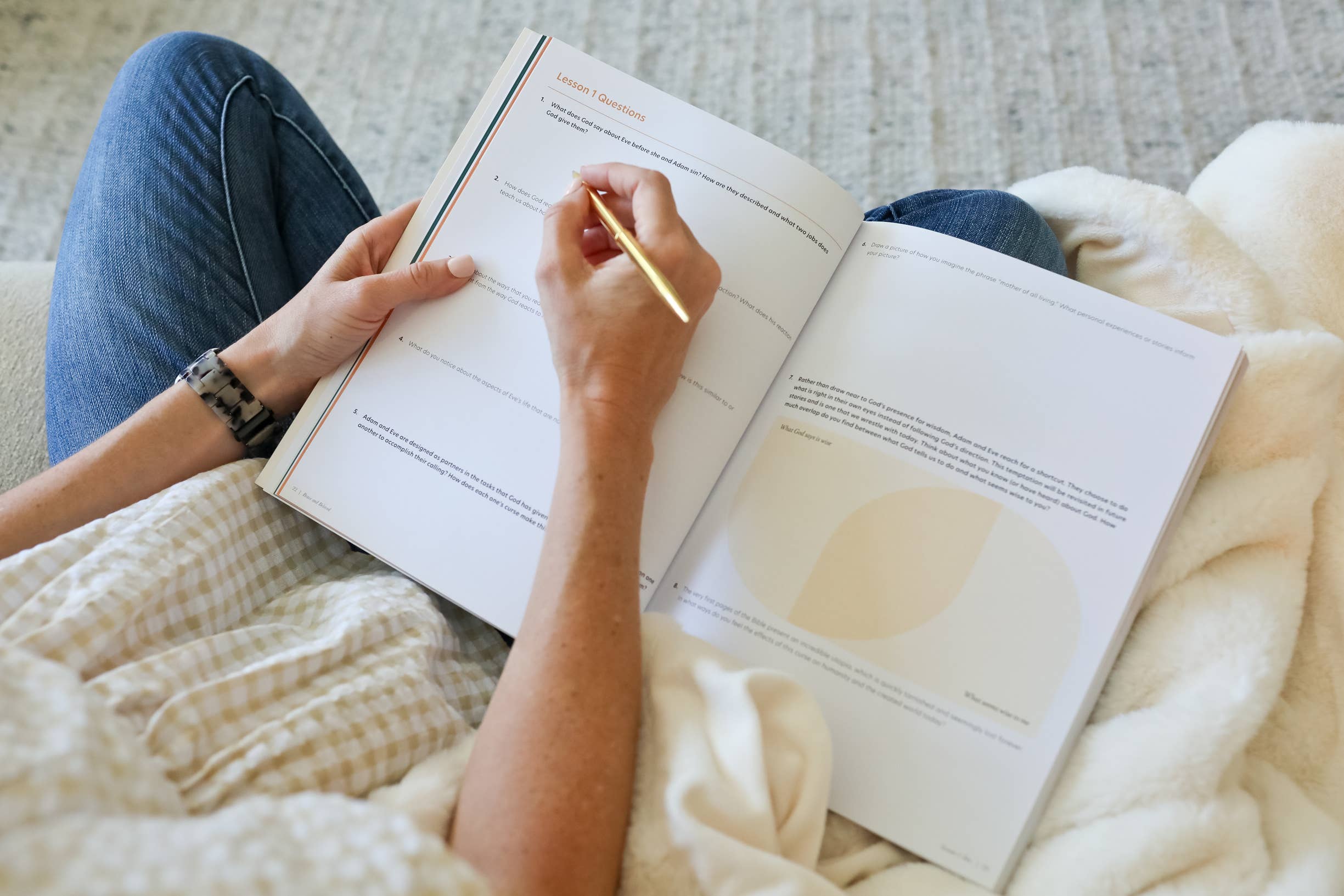 Paper Peony Press - Wholesale Religion - Brave and Beloved: A Bible Study Exploring the Wisdom and Di5