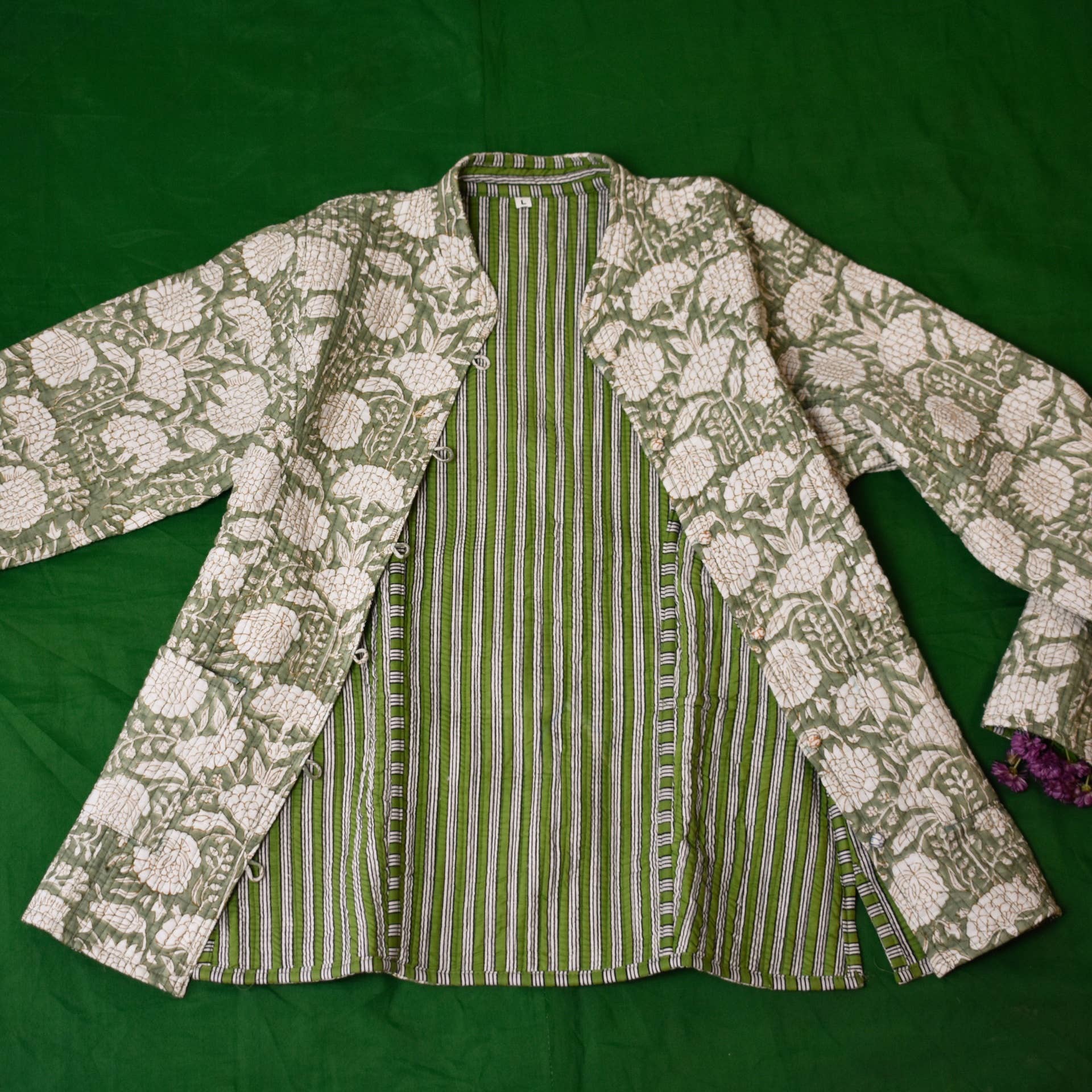 "The Treasure Hunter" Store - Wholesale Jacket - Women's - Casaco Samadhi0