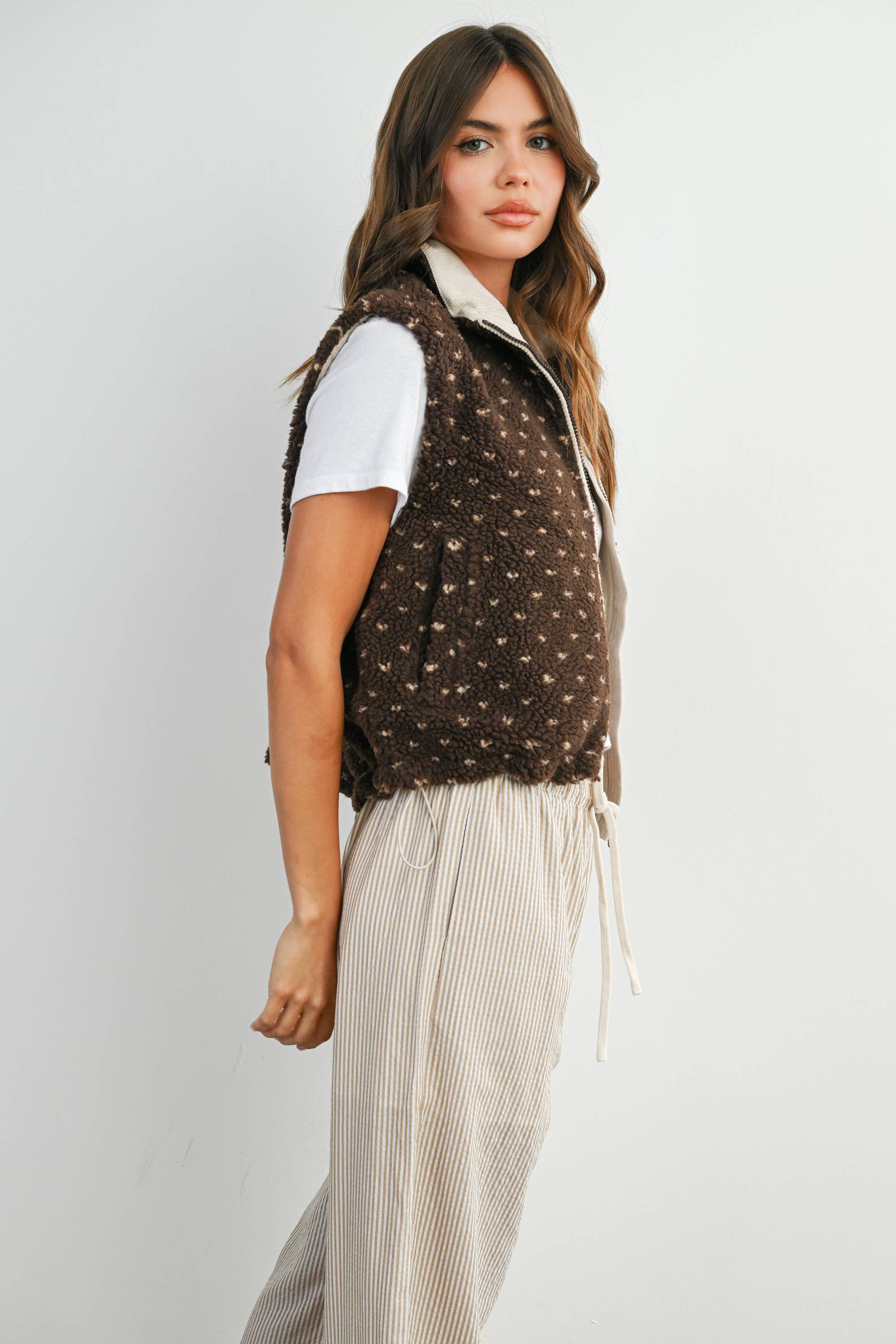 BUTTERMELON - Wholesale Jacket - Women's - Floral Fleece Sleeveless Vest - BMJ784956