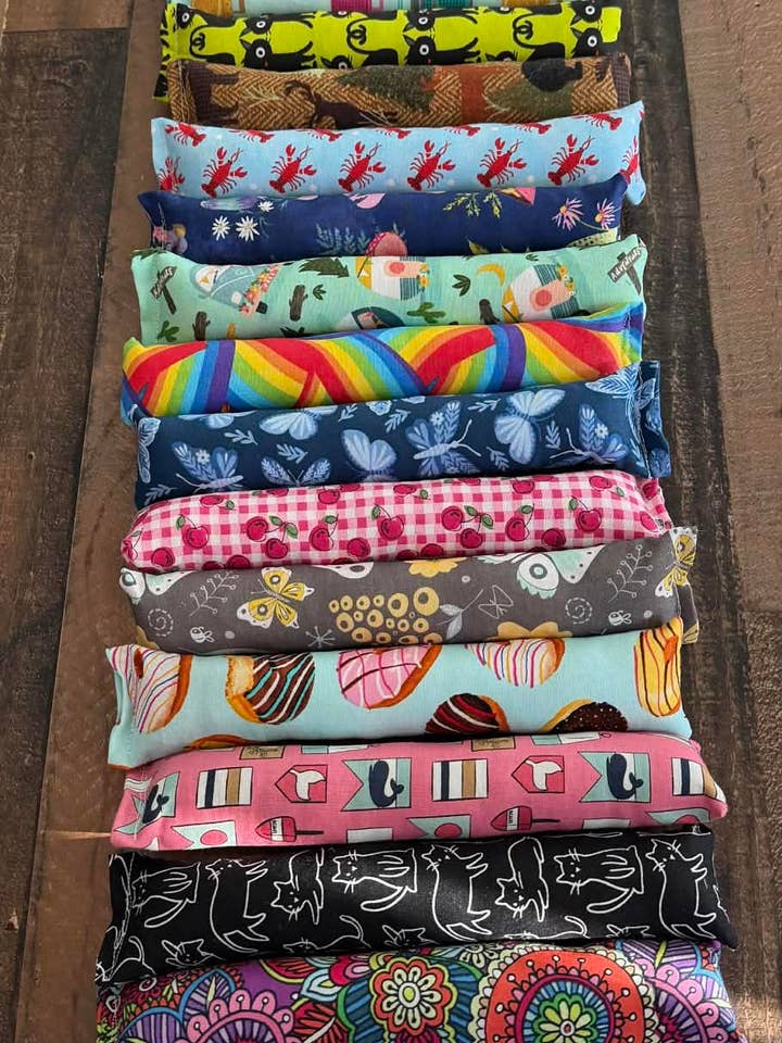 Catnip Kick Sticks, Handmade for wholesale by Gunther's Goodies