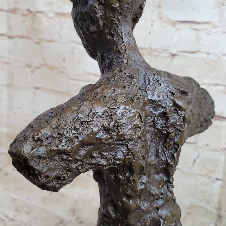 Bronzhaus - Wholesale Beeldje/beeldhouwwerk - Buste van Diego Surrealistische mannelijke sculptuur Bronzen standbeeld van Alberto Giacometti 15" x 7"8