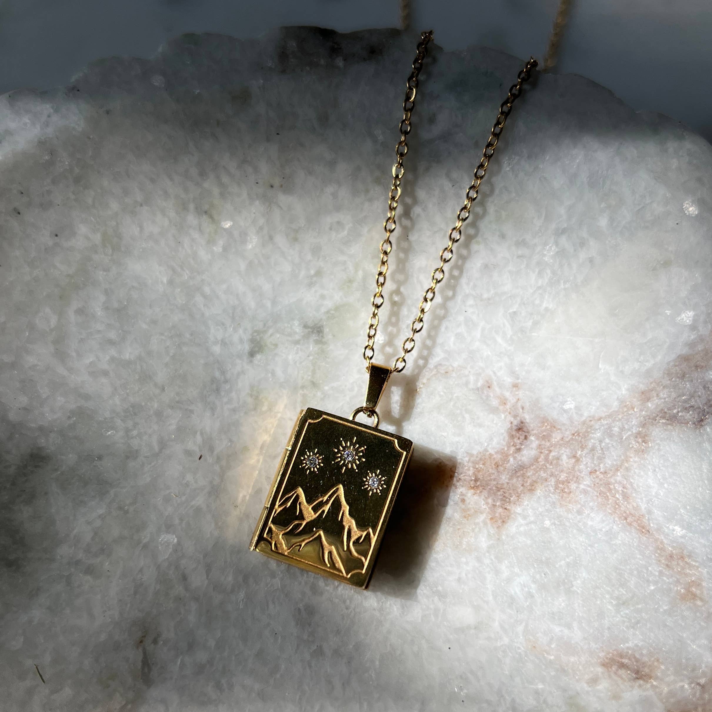 Lassoed Moon - Wholesale Locket Necklace - Night Court Keepsake Book Locket4