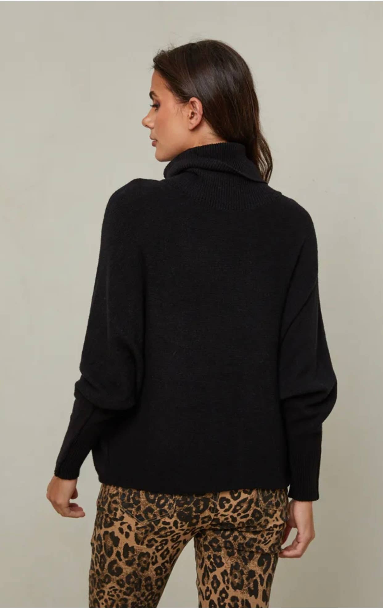 LÉA & LUC - Wholesale Knit Sweater - Women's - Turtleneck sweater REF. 614214