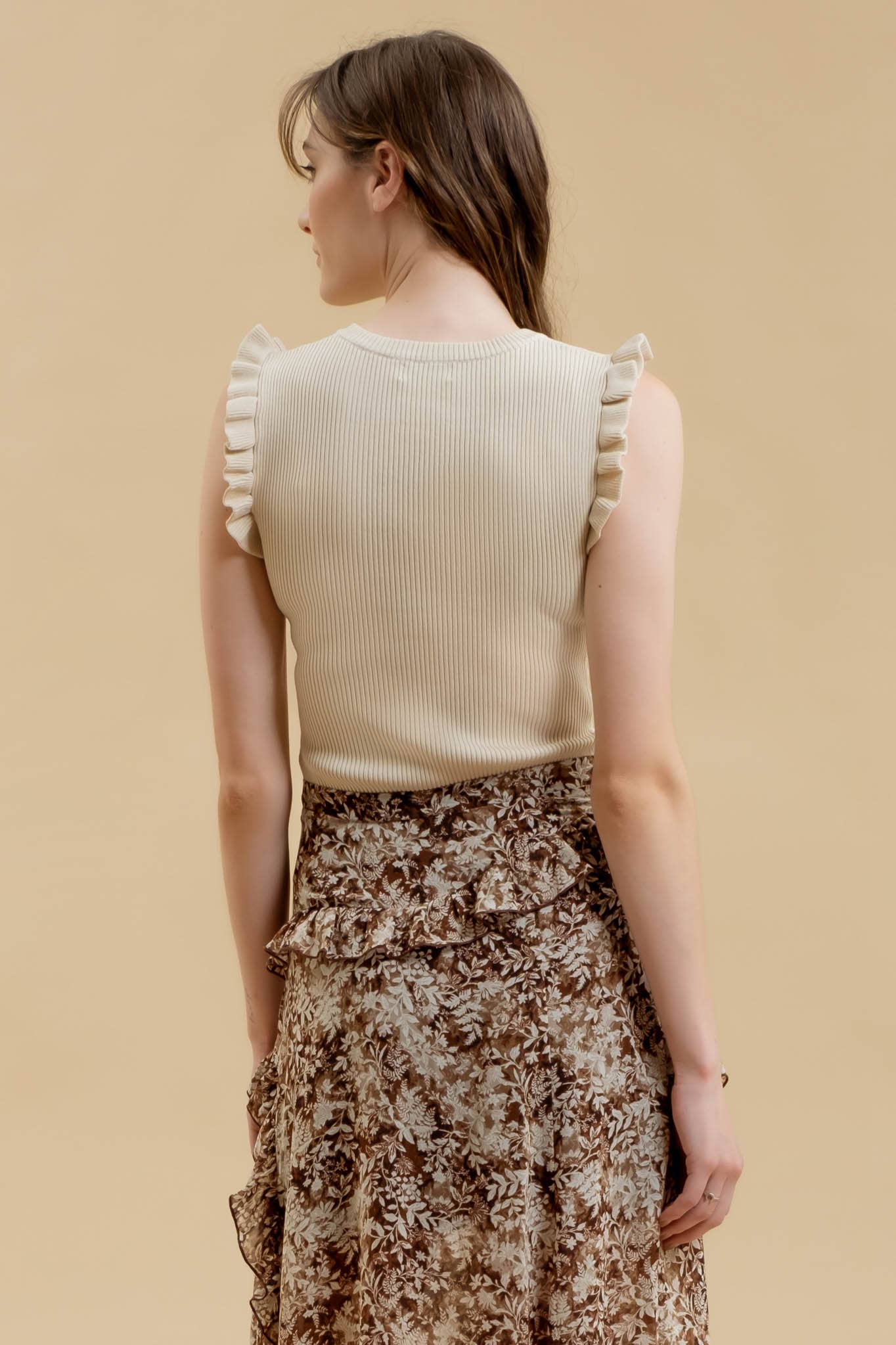 The Workshop Studio - Wholesale Knit Top - Women's - RUFFLE SLEEVELESS SWEATER KNIT TOP41