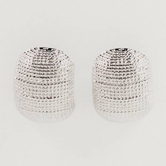 BOUCLES D'OREILLES COQUILLE AEGIS pour la vente par Everri