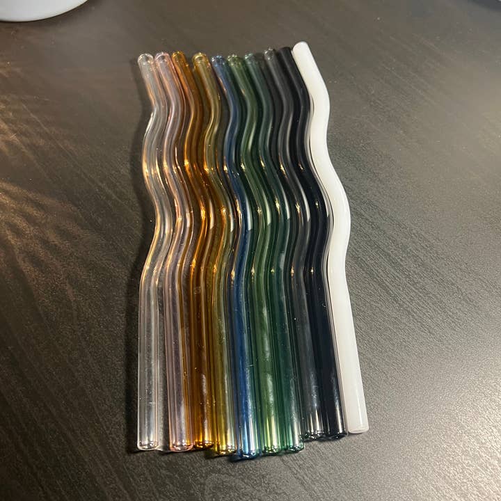 KDC Craft Shop - Wholesale Drinking Straw - Wavy Reusable Glass Straws - Multiple Colors0