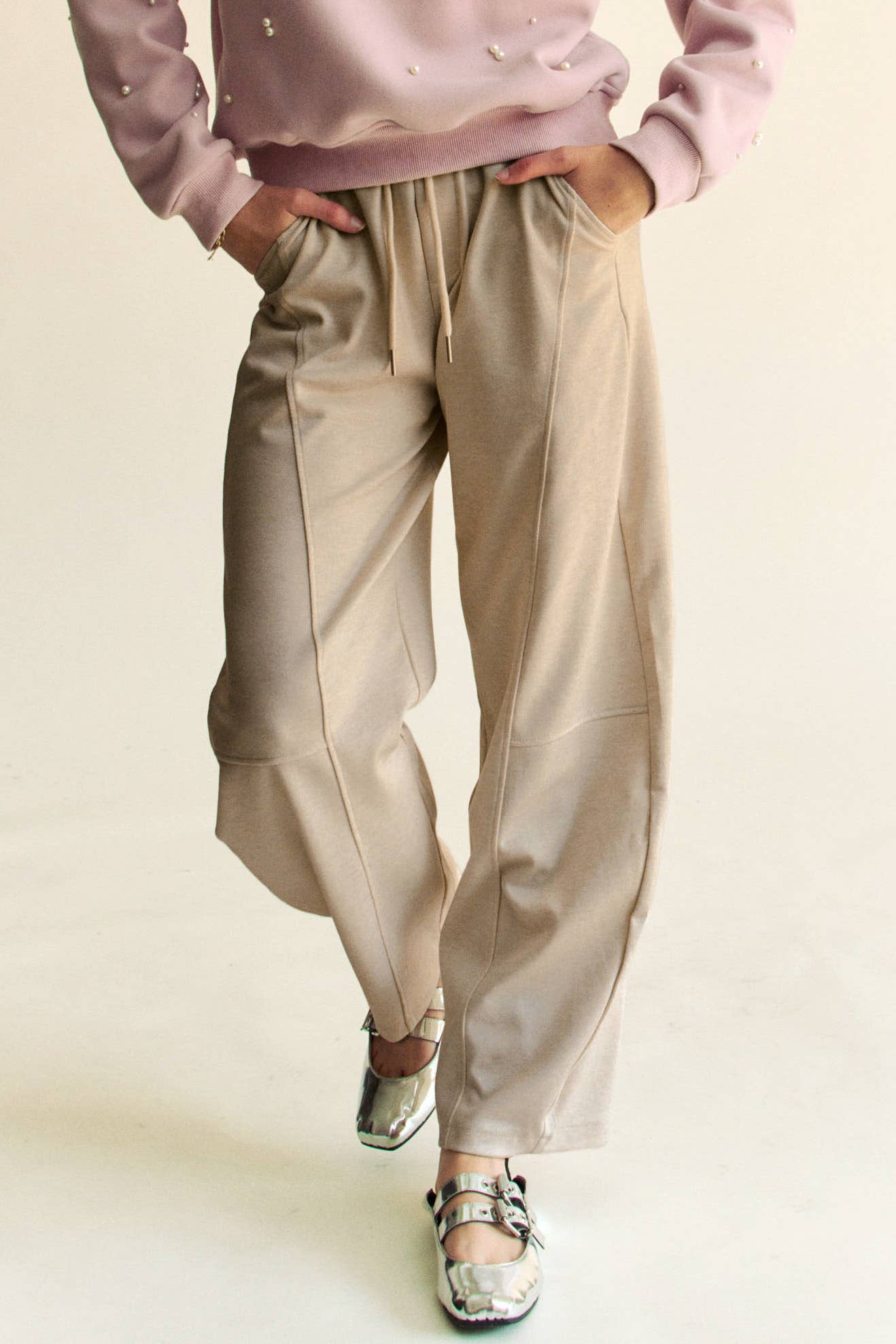 Davi & Dani - Wholesale Pants - Women's - SOLID ELASTIC WAISTBAND POCKETS LONG BARREL PANTS5