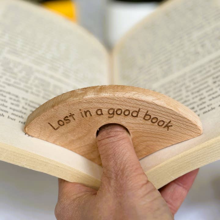 Thumb book holder - Lost in a good book for wholesale by Craftypups