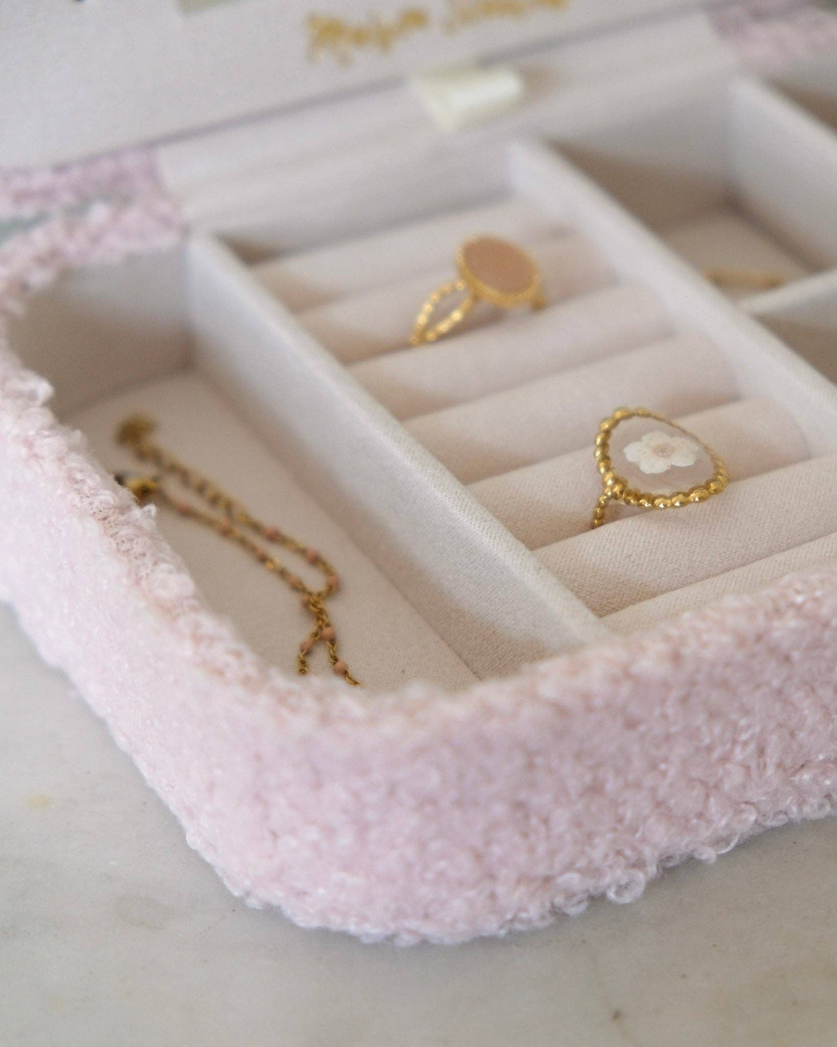 Maison Scarlett – wholesale Jewellery box/organiser – Brigitte teddy travel jewelry box5