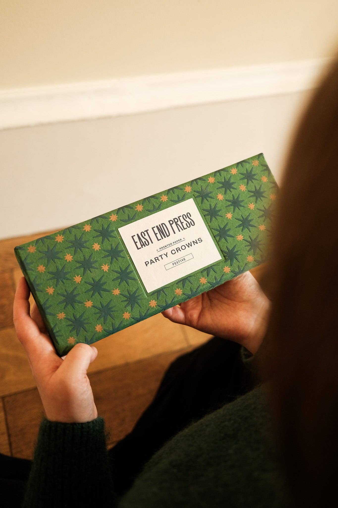 East End Press - Wholesale Party Hat/Crown - Festive Paper Crowns7