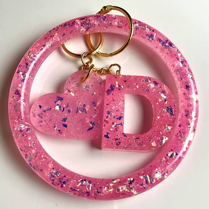 Pink iskolde nøglering armbånd armbånd sæt for engroshandel hos Shop Drip Express