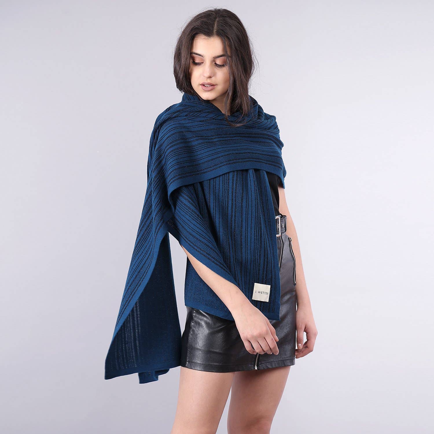 J. Wetter - Wholesale Scarf - Women's - Hairline Scarf1