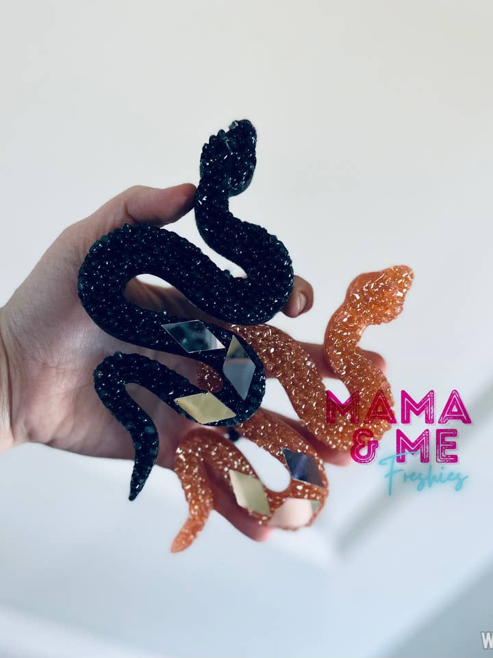Snake for wholesale by Mama & Me Freshies