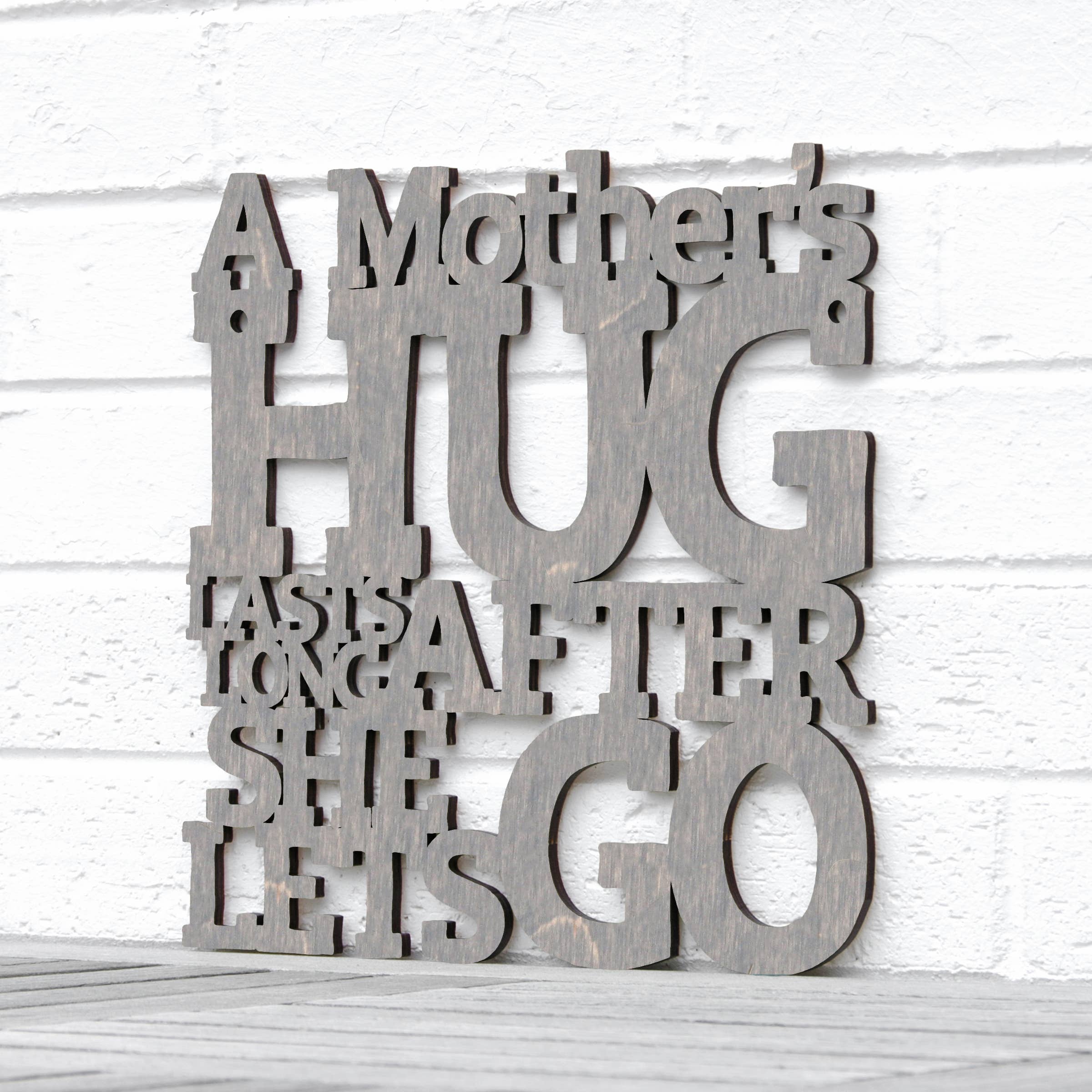Spunky Fluff - Wholesale Wall Sign - A Mother's Hug Lasts Long17