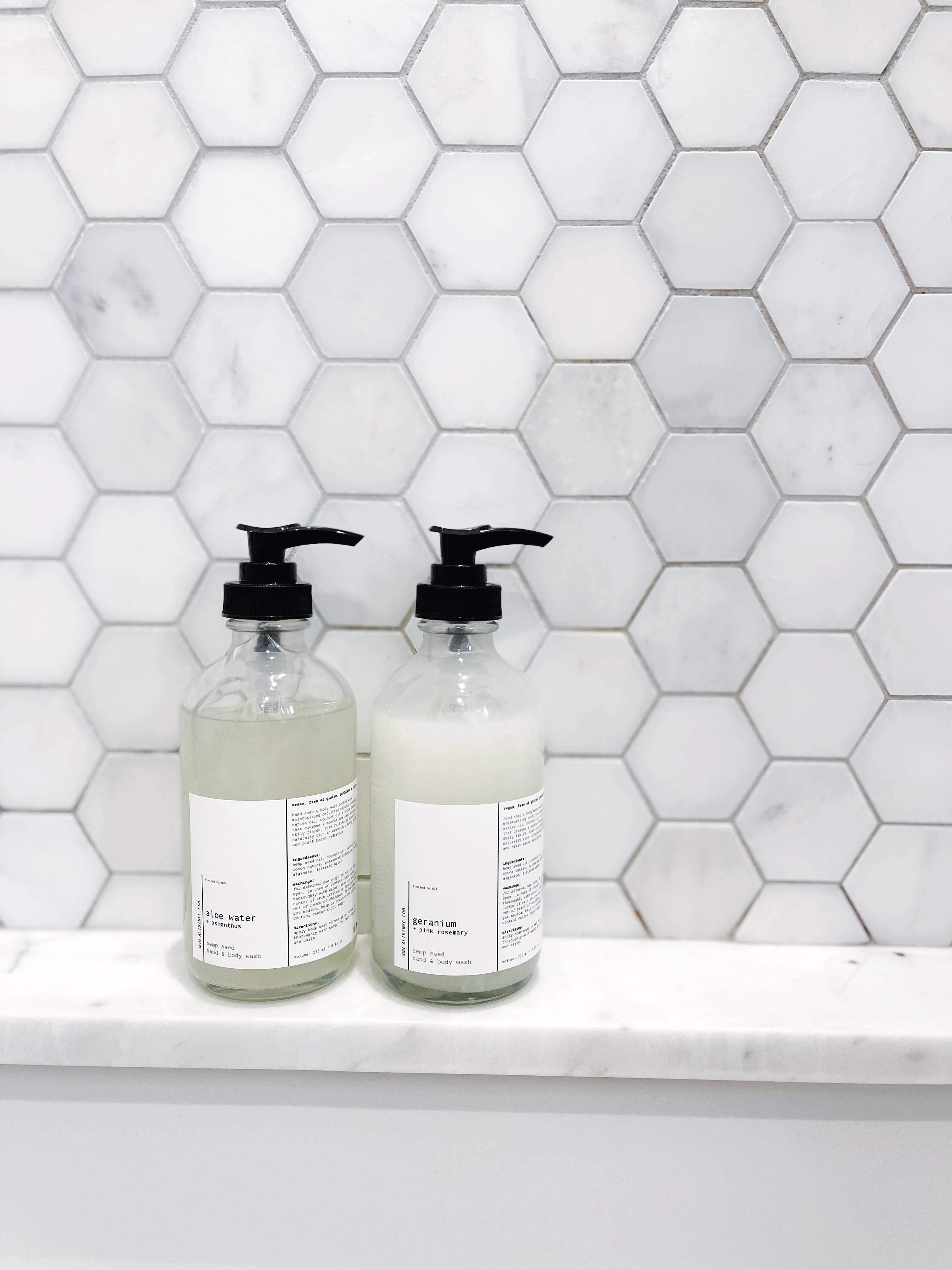 ALIBI NYC – wholesale Body wash/shower gel – GERANIUM + PINK ROSEMARY | ORGANIC HEMP SEED BODY SOAP2