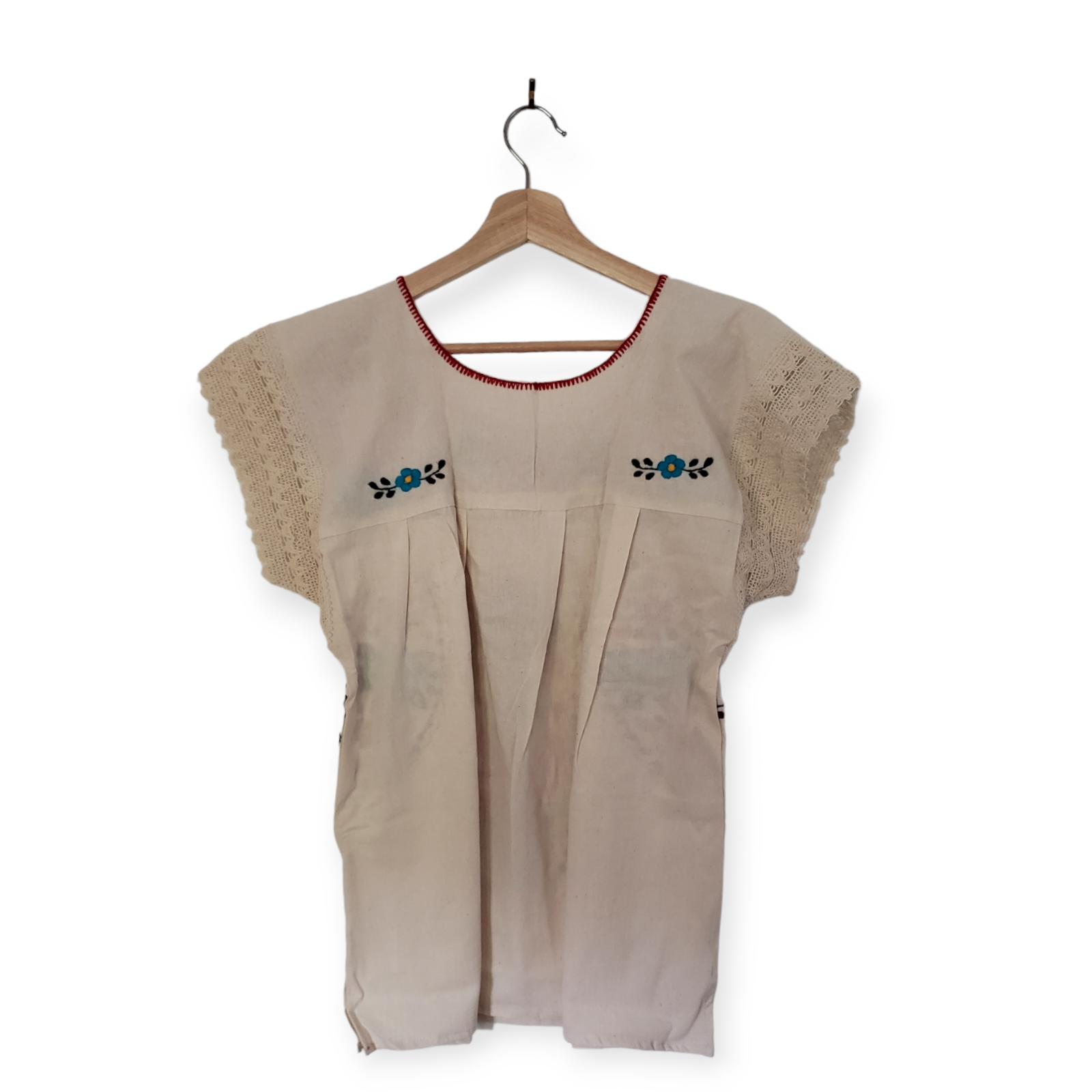 The Little Pueblo - Wholesale Blouse - Dames - Traditionele Mexicaanse geborduurde blouse met bloemen, handgemaakt, beige gypsy hippie etnische boho stijl uit Oaxaca3