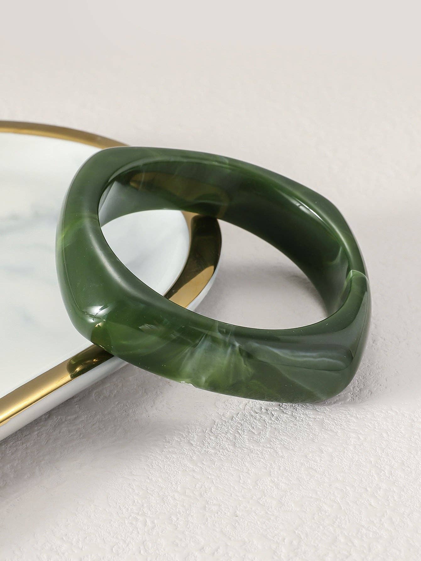 Dipped Shop - Venta al por mayor Brazalete - Pulsera Geométrica Translúcida Irregular Vintage DP25D7285