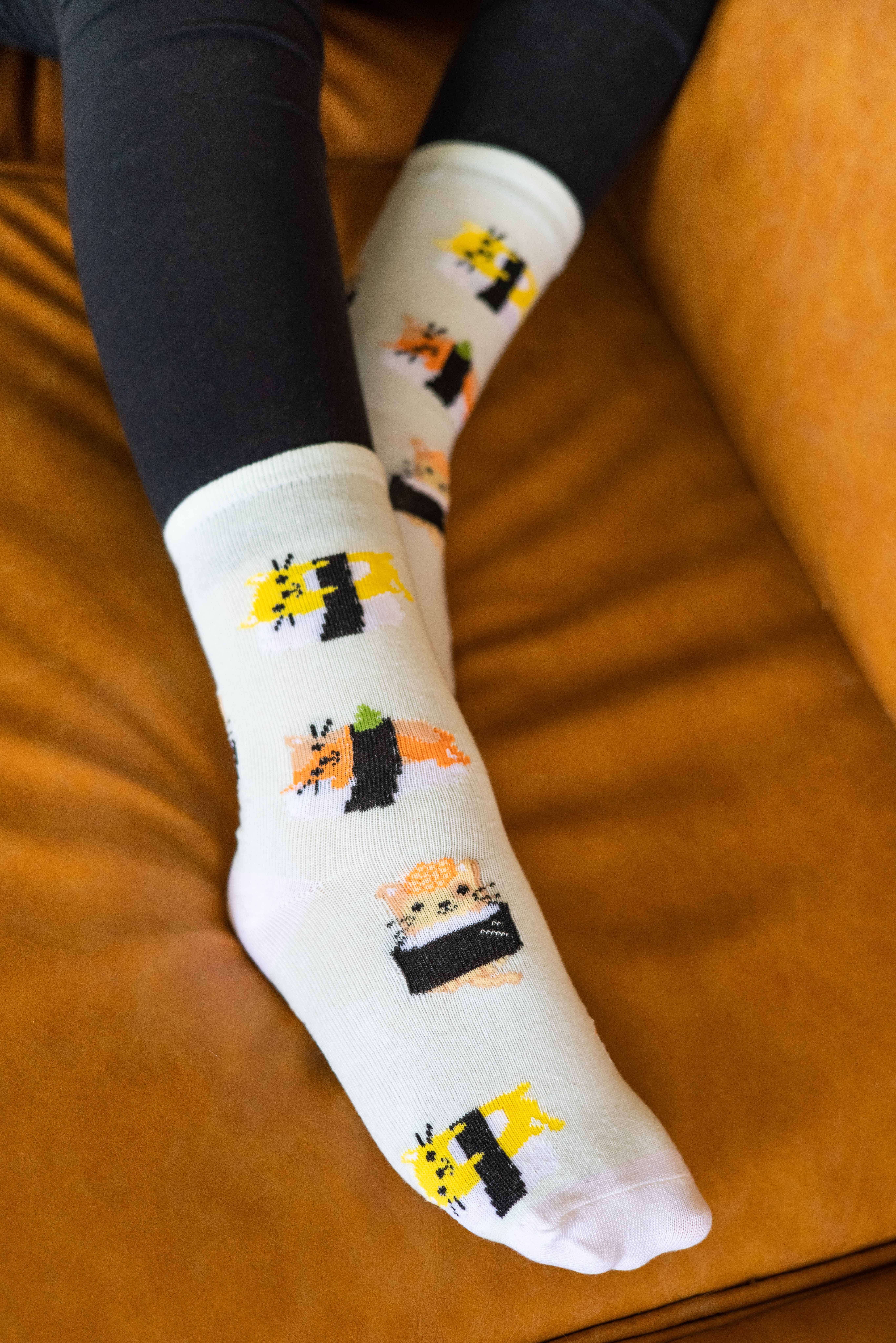 Pearhead - Wholesale Socks - Unisex - Cat Sushi Socks, Pet Owner Apparel, Unisex Crew Socks4