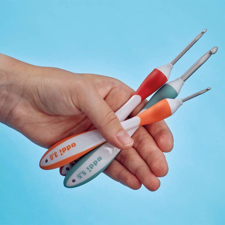 Rooster Yarns – wholesale Knitting/Crochet Supplies – AddiSwing Ergonomic Crochet Hook (140-2/145-2)2