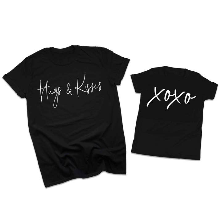 XOXO Hugs and Kisses pour tout-petit pour la vente par Great Tees