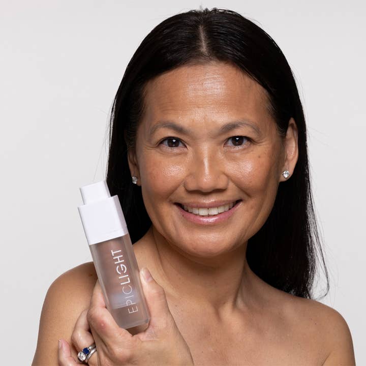 EpicLight Beauty - Wholesale Bronzer - Luminizing Glow Gel5