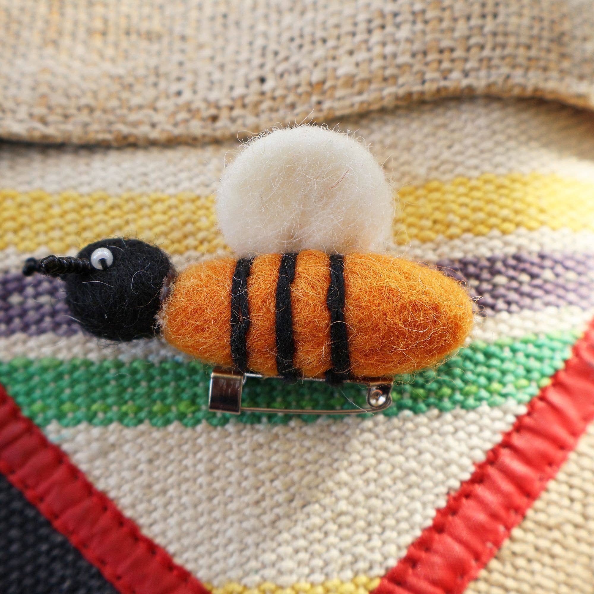 Tribal Trade GmbH - Wholesale Brooch - Brooch Pin Felt Bumblebee7