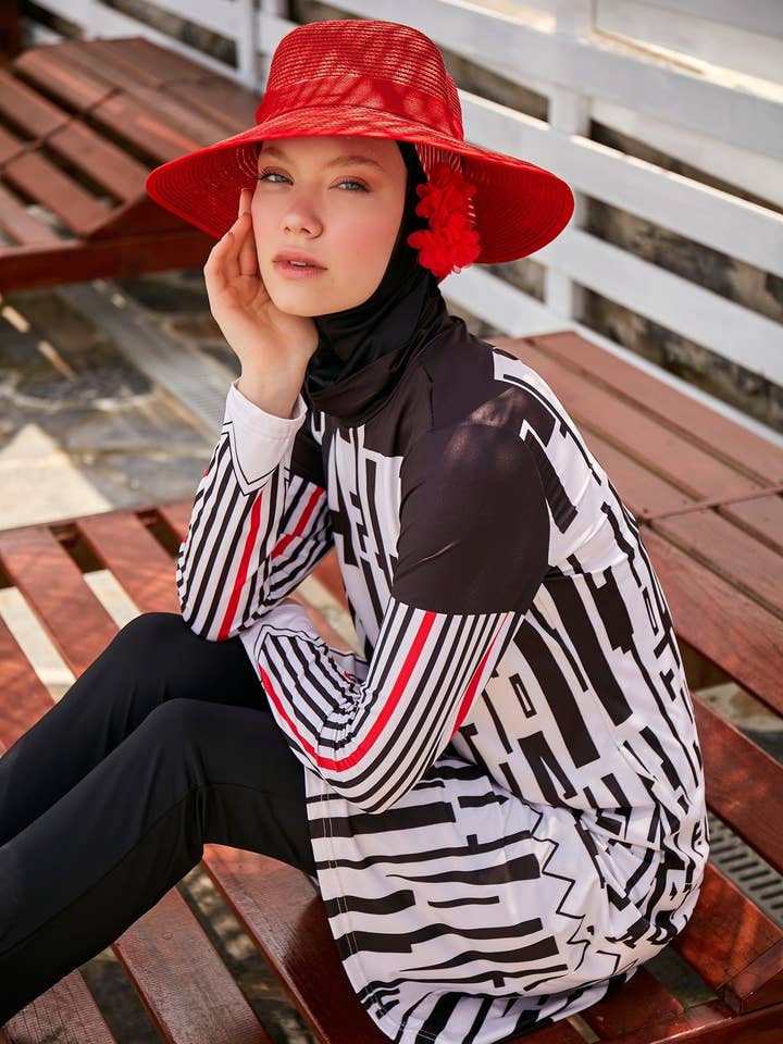 Marina Swimwear – wholesale Baddräkt - Dam – Lycra Svart Burkini Modest Badkläder M2302