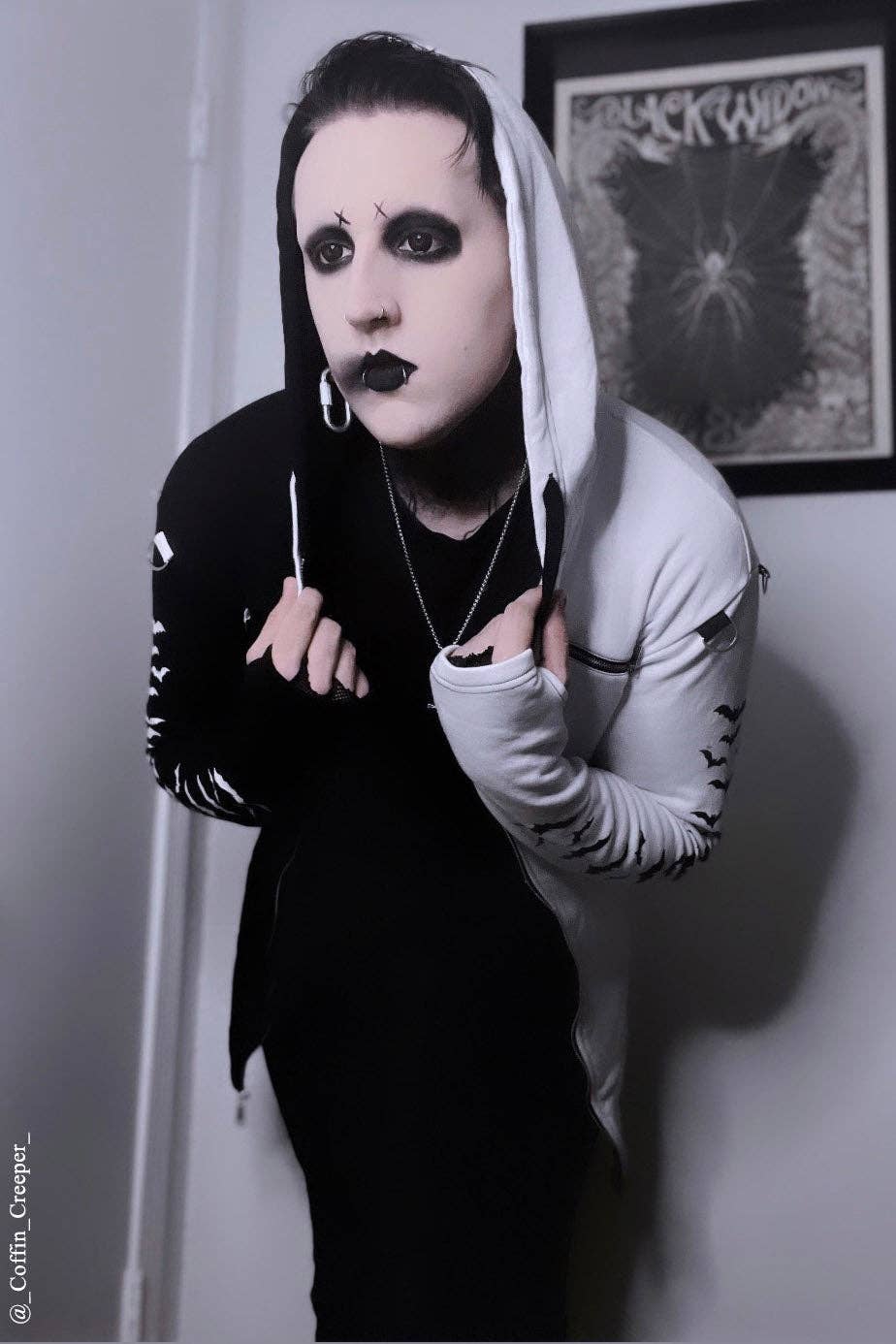 vampirefreaks - Wholesale Hoodie - Unisex - Split Mage Hoodie [Black/White]2