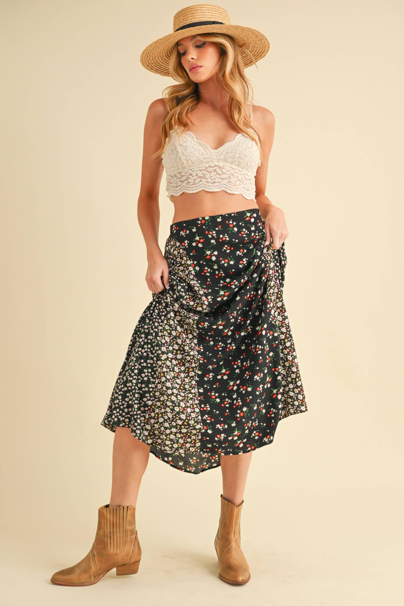 AEMI + CO - Wholesale Skirt - Women's - 745BK Melanie Skirt 152