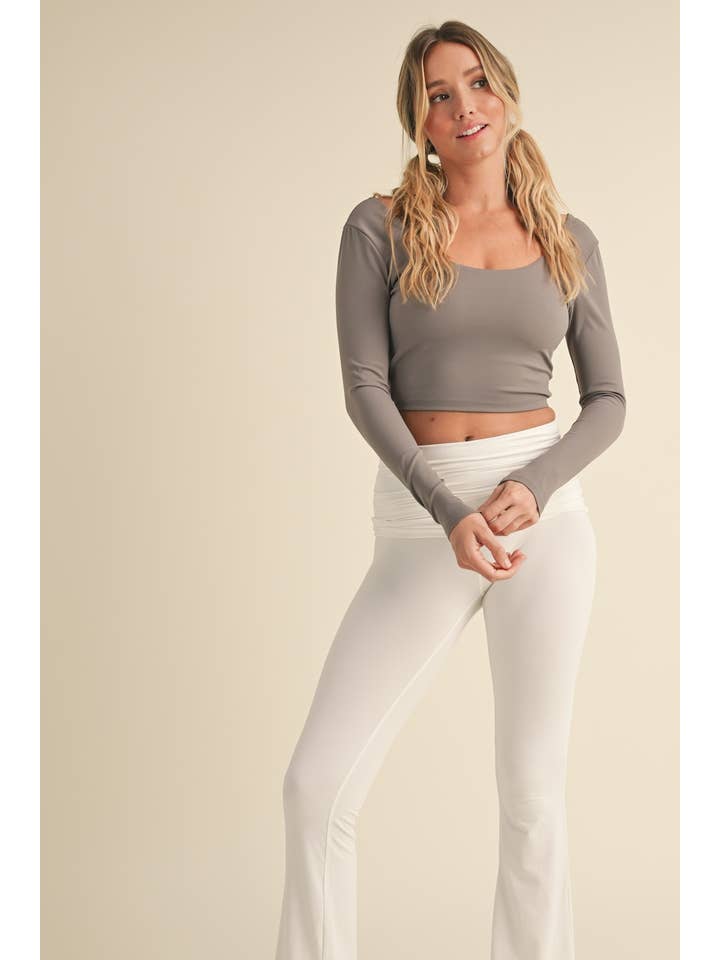 KIMBERLY C - Wholesale Athletic Top - Women's - Twist Back Long Sleeve Top39