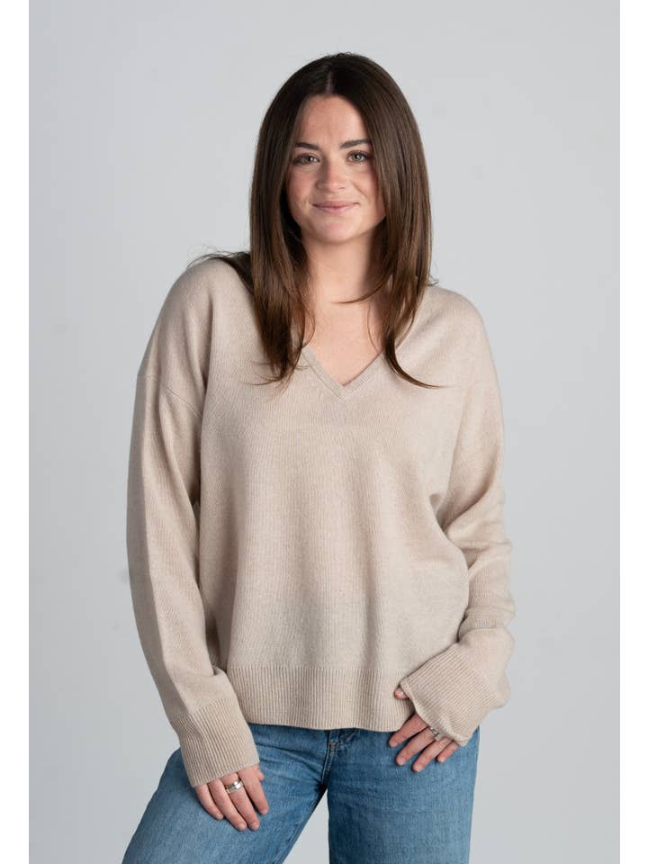 Archer Cashmere - Vendita all'ingrosso Maglione tricot - Donna - Maglia Scollo a V Hunter Boyfriend1