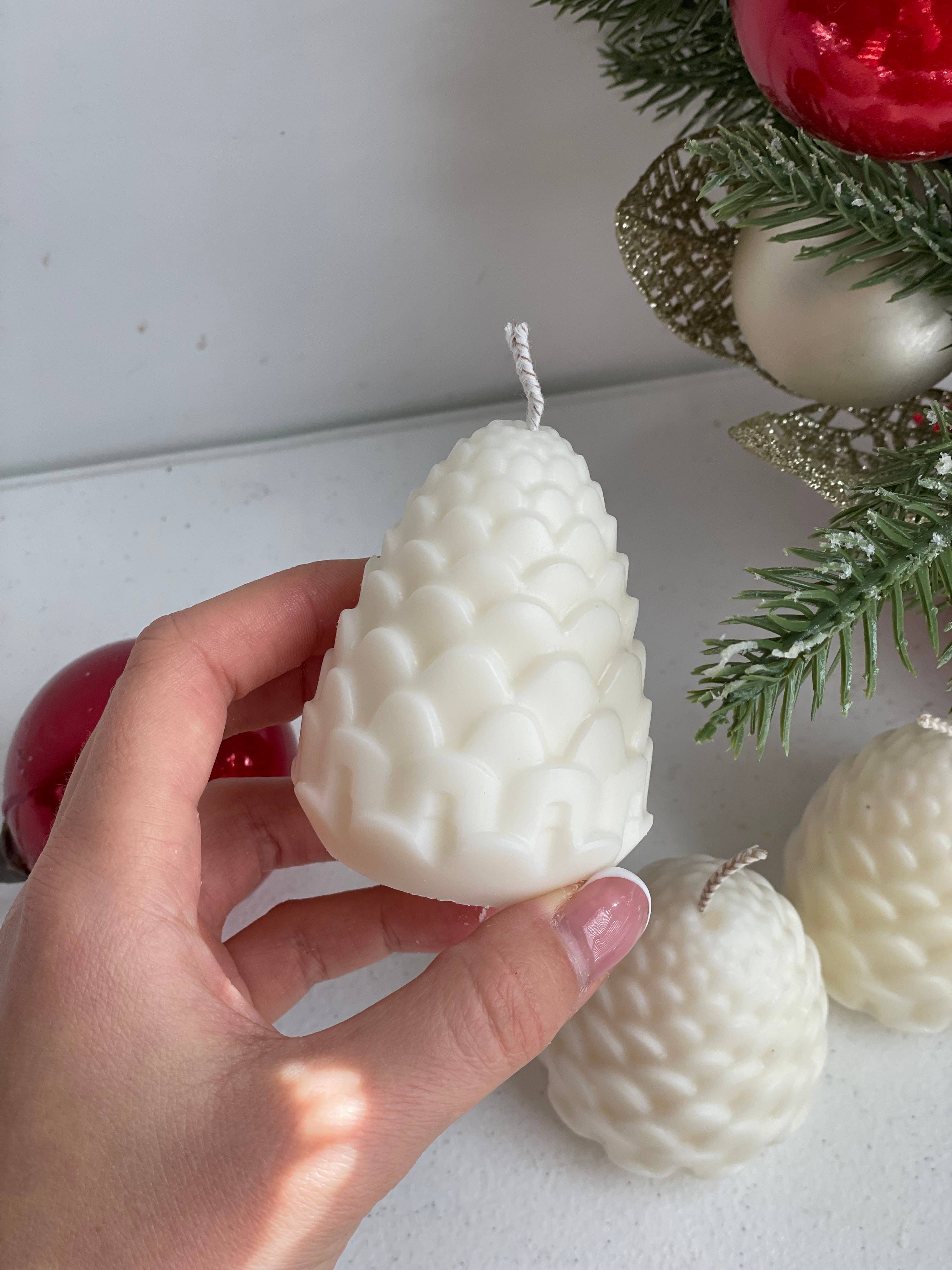 Akivodu Candles – wholesale Novelty candle – Christmas Pine Candle: Multiple Holiday Scents 2